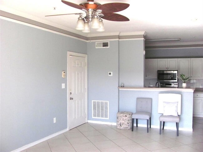 Photo - 4312 Bayside Village Dr Unidad 201