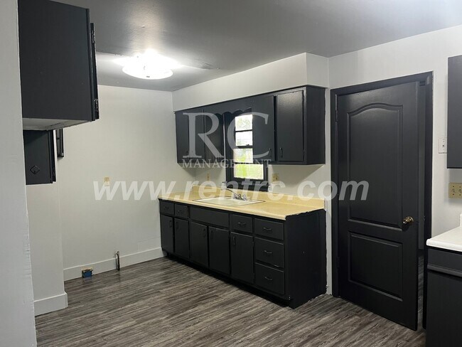 218 Tennessee-