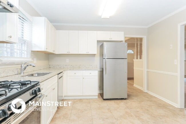 Photo - 1877 Brandy Ln SE