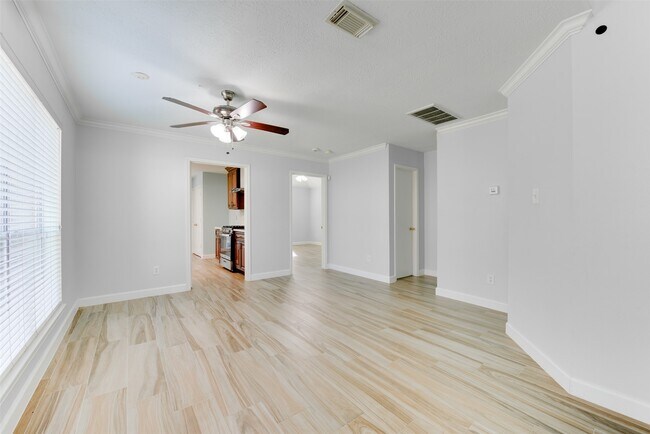 Photo - 6930 Haven Creek Dr