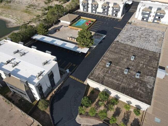 Paramount Square Apartments
