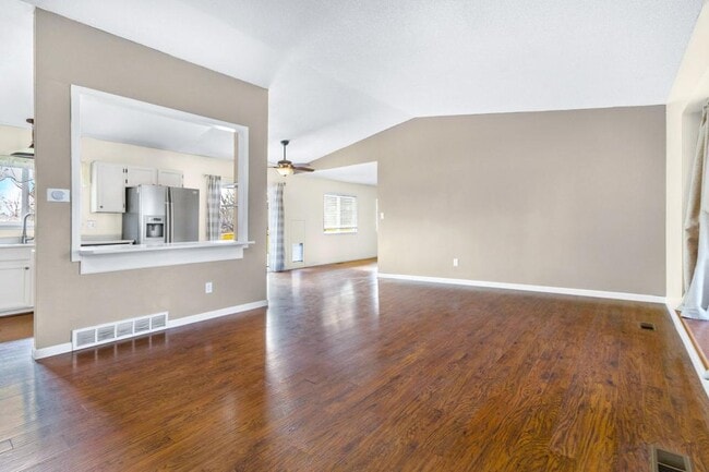 Photo - 3636 Caribou Dr