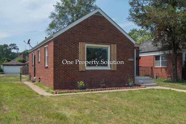 Photo - 230 Taft Pl