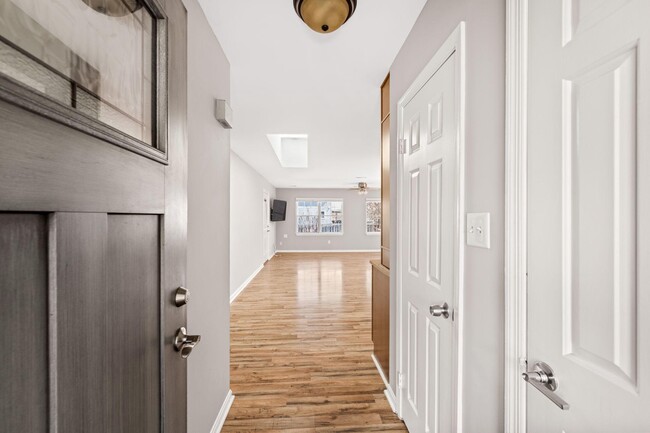 Photo - 8635 Old Mt Vernon Rd