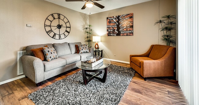 Chelsea Creek Apartment Homes