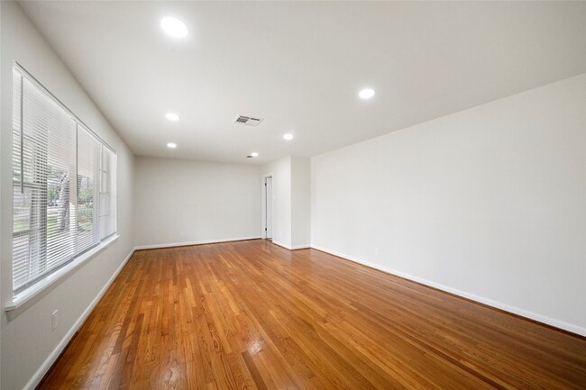 Photo - 10306 Eddystone Dr