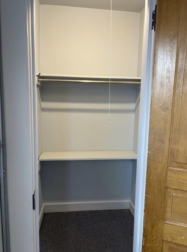 Photo - 820 1/2 N Main St