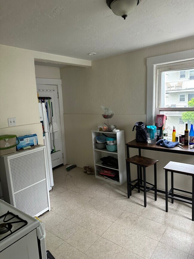 Photo - 58 Brock St Unit 3