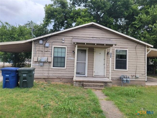Building Photo - 203 Veterans Ave