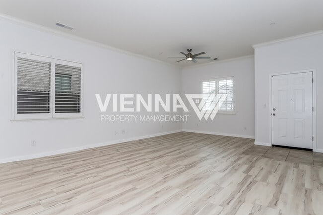 Photo - Beautiful Roseville Home rent ready!