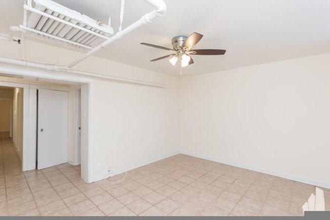 Photo - 2 bedroom in Chicago IL 60625 Unidad 3