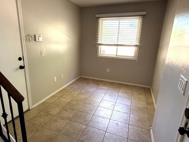 Photo - 4078 E Windsor Dr