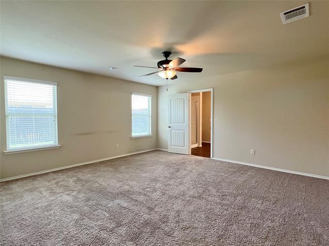 Photo - 222 Thoroughbred St