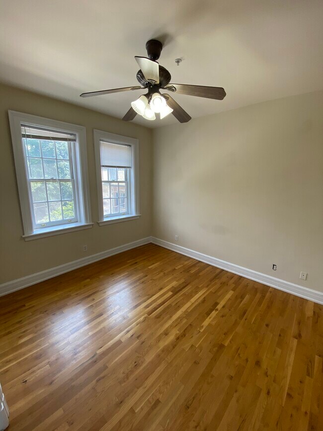 Photo - 605 N Davis Ave Unit 3