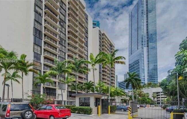 Photo - 1450 Brickell Bay Dr Condo Unit 805