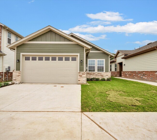 Photo - 2709 Rockhill Rd