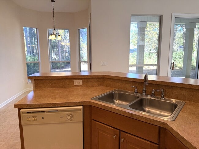 Photo - 96028 Long Is Pl