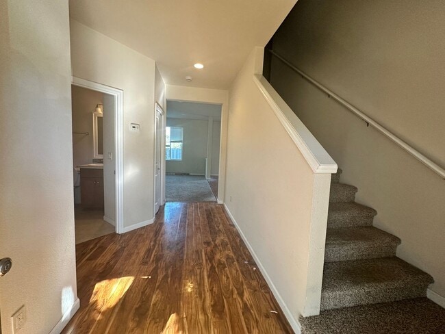 Photo - 2687 NW Beehollow Ln