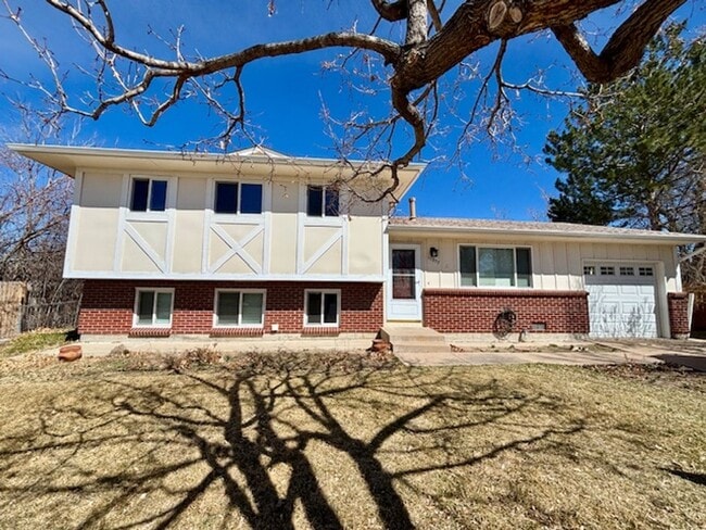 Photo - Amazing Home On Quiet Cul-de-sac