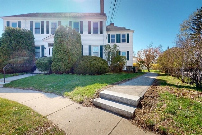 Building Photo - 18 Faneuil Rd