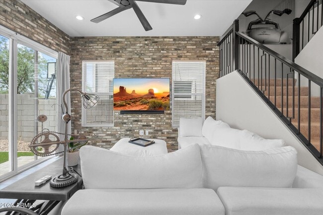 Photo - 5041 E Woodridge Dr