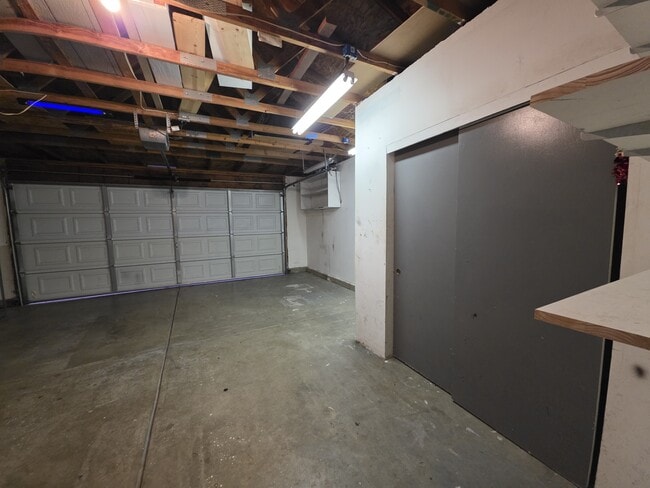 Photo - 303 Pinon Way