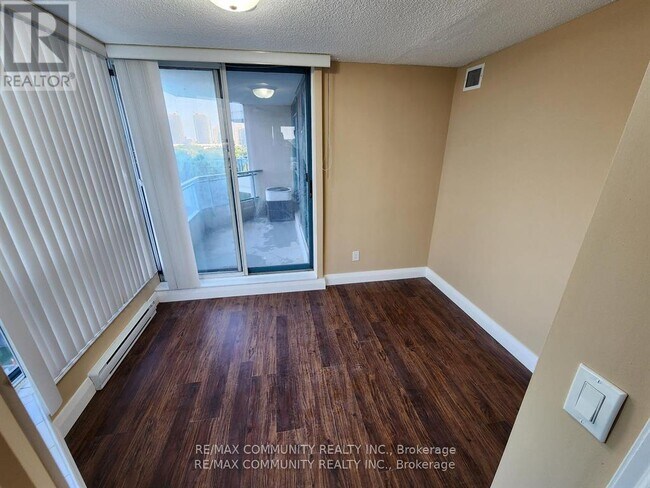 Photo - 4727 Sheppard Ave E Unit 804