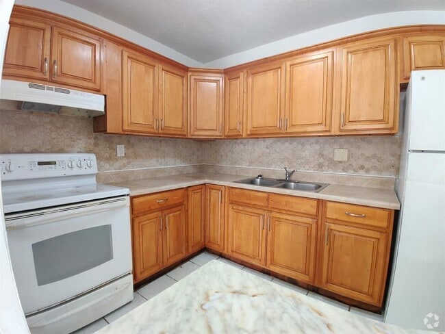 Building Photo - 3961 SW 51st St Unit 1-4 Rental