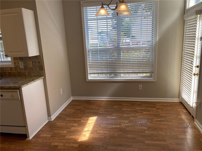 Photo - 2169 Berryhill Cir SE