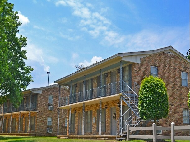The Posts Apartments
