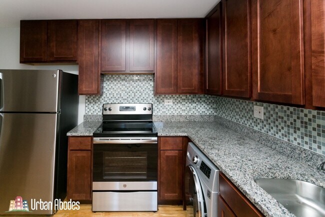 Photo - 566 W Arlington Pl