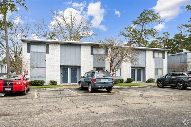 Building Photo - 2700 Mary St Unit B-13 Rental