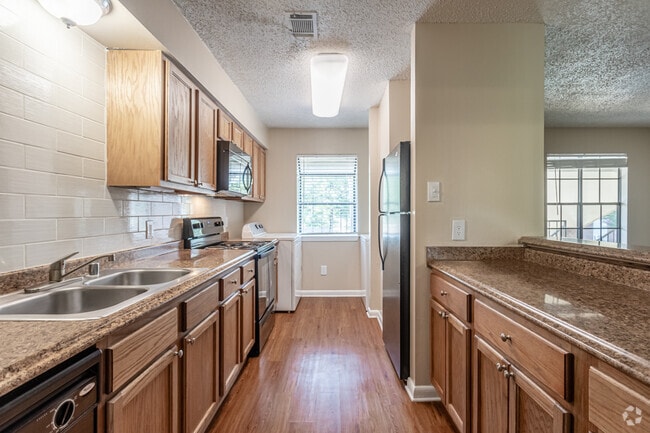 1BR, 1BA - Fairfield