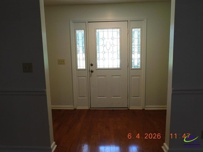 Photo - 112 Charleston Ct