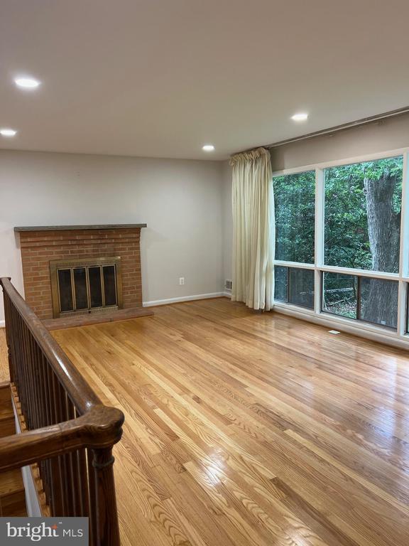 Building Photo - 668 S Illinois St Rental