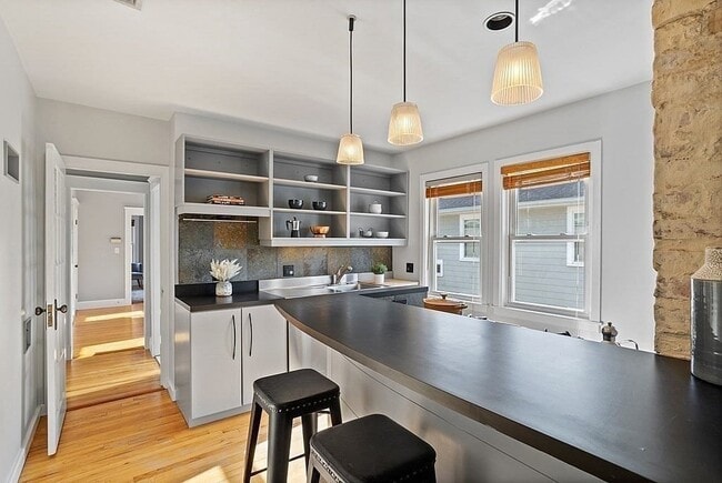 Photo - 132 Rawson Rd Unit 132