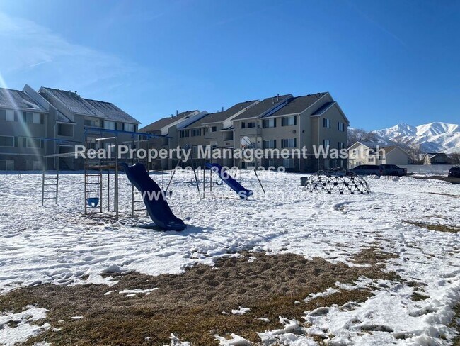 Photo - 8051 Copperfield Pl Unit #31
