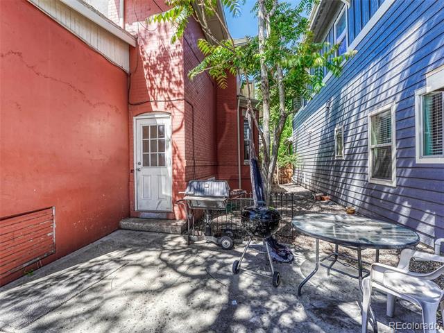 548 S Lincoln St