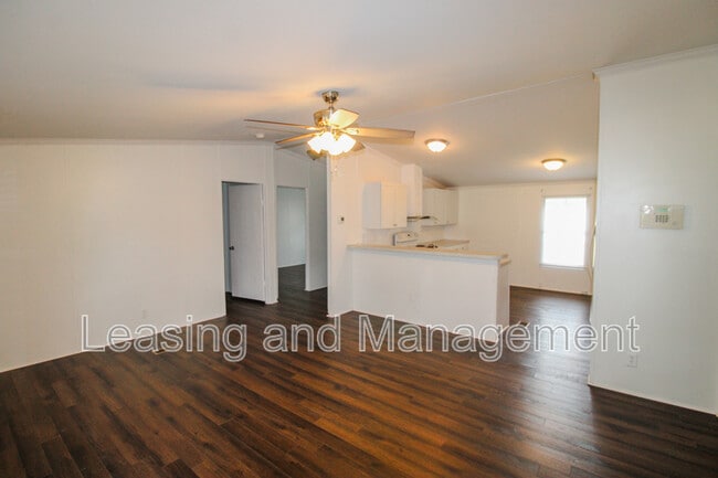 Photo - 3716 State Rd S-10-1333