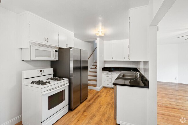 Building Photo - 2924 Morcom Ave Unit 2920 Birdsall Rental