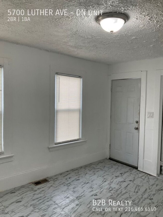 Photo - 5700 Luther Ave Unit DN