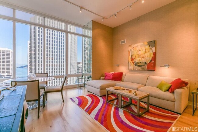 Photo - 301 Mission St