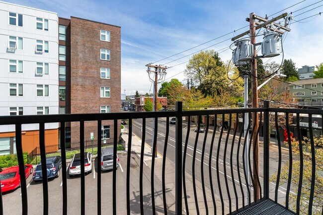 Photo - Bella Mar Apartments