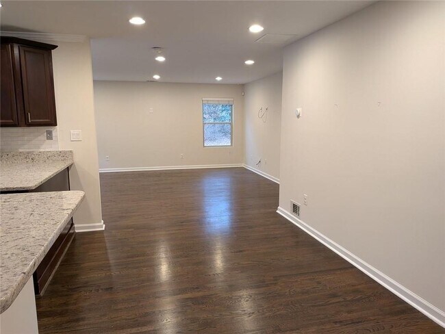 Photo - 3036 Hudson Ct