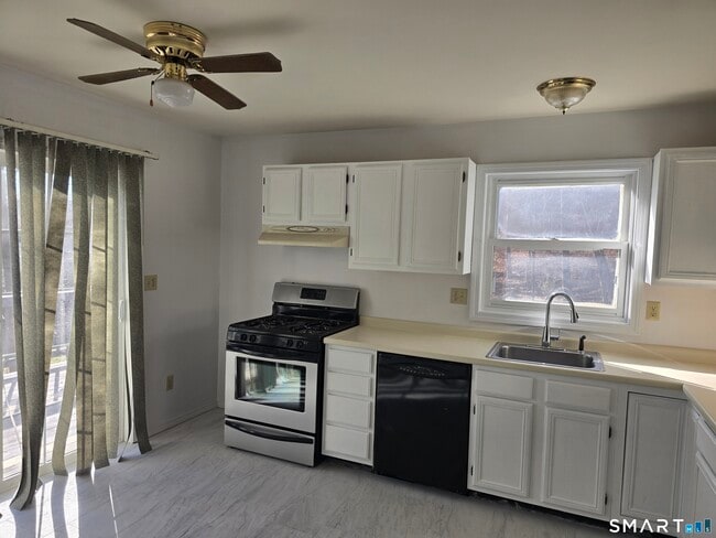 Photo - 155 -157 Jackson St