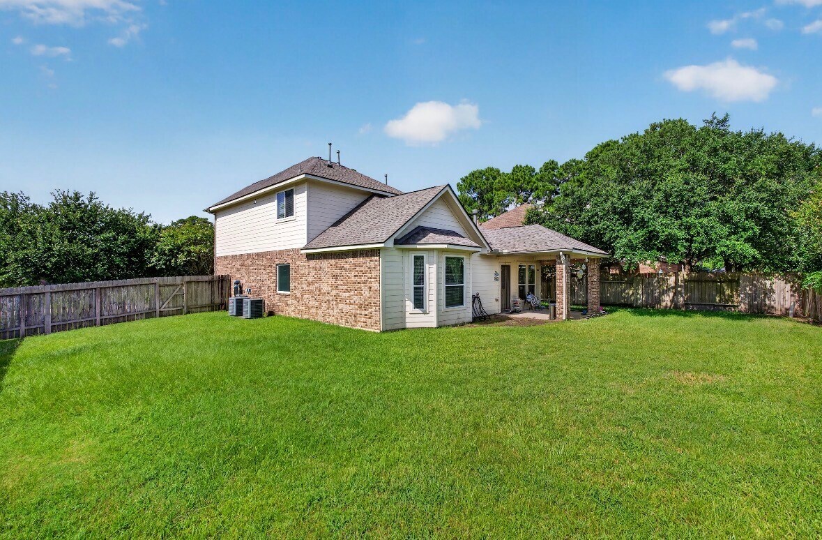 Photo - 16026 Rustlers Trail Ln
