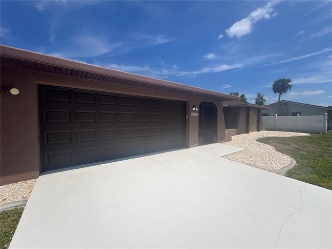 Photo - 21212 Burkhart Dr