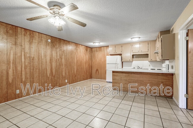 Photo - 120 McAdams Ln Unit E