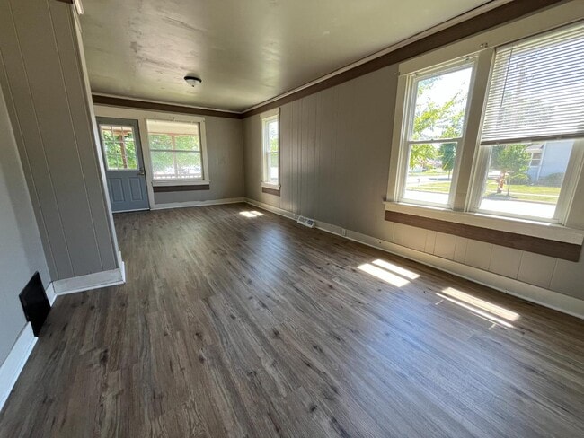 Photo - 304 N Wilson St