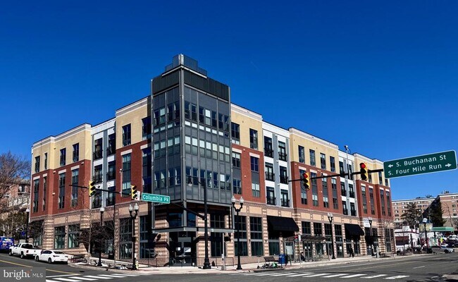 Photo - 989 S Buchanan St Apartment Unit 221